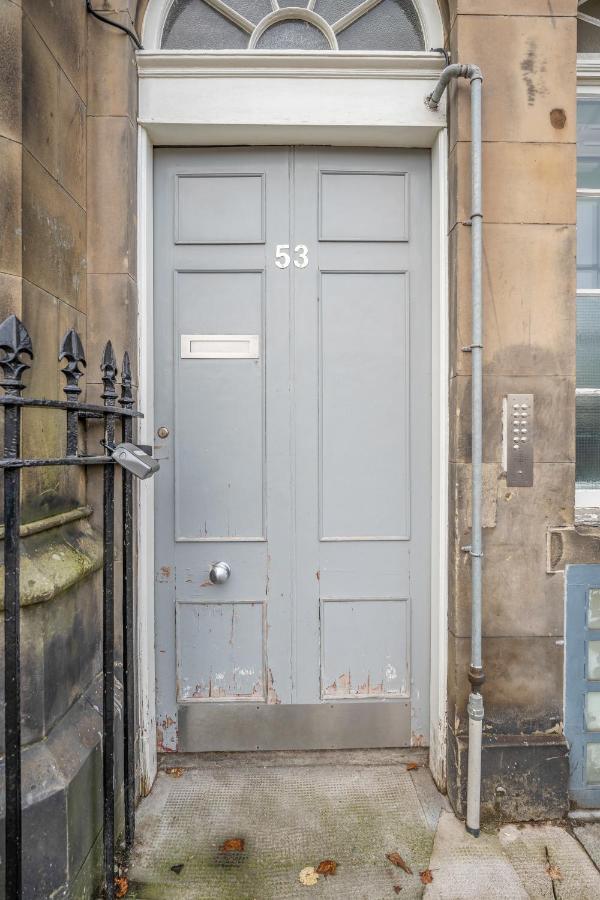 Spacious & Cosy Studio Flat In The Heart Of Edinburgh City Centre Exterior photo